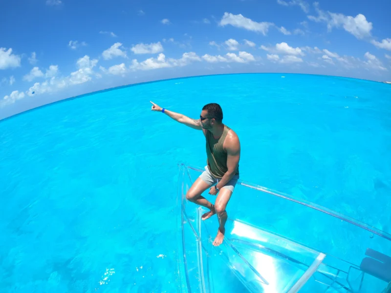 El Horizonte es Tuyo: Explora Cancún como Nunca Antes