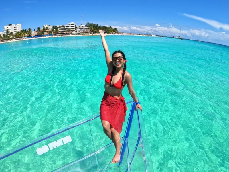 Isla Mujeres 100% Clear Boat Tour: See The Underwater World!