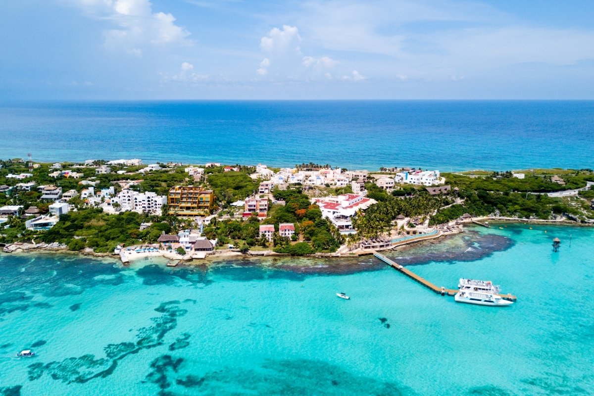 Panoramic Caribbean view of Isla Mujeres